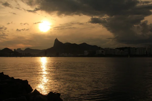 Rio de janeiro Brezilya İsa heykeli — Stok fotoğraf