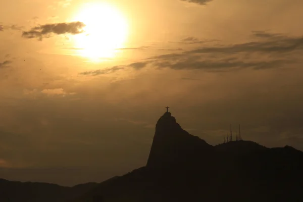 Estatua a Jesucristo en Río de Janeiro Brasil — Foto de Stock