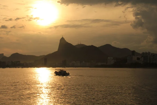 Rio de janeiro Brezilya İsa heykeli — Stok fotoğraf