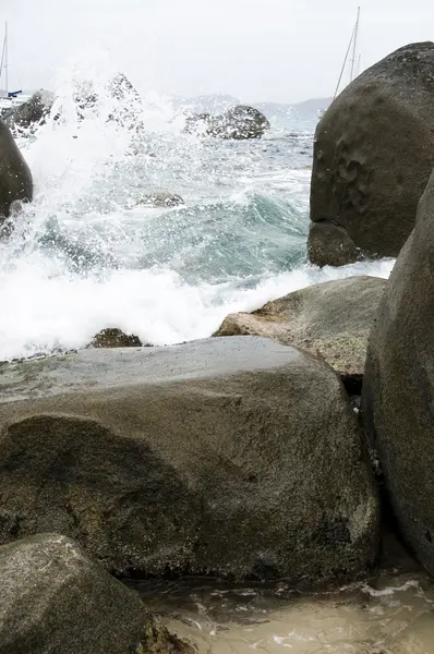 Skály na virgin gorda — Stock fotografie