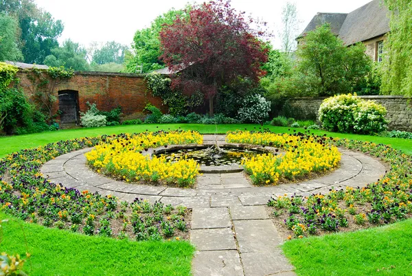 Christ Church War Memorial Gardens, Oxford, Inglaterra — Fotografia de Stock