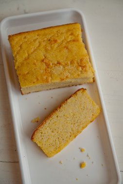 polenta keki