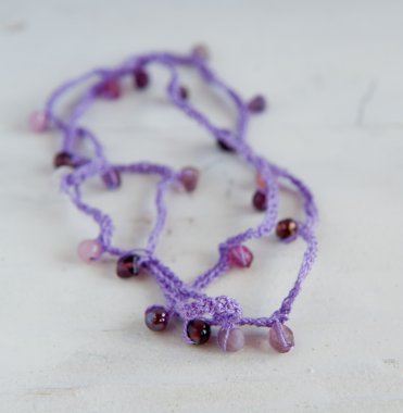 bilezik ve kolye bir