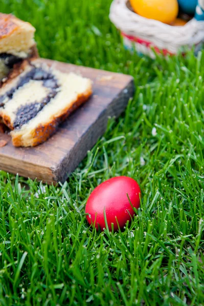 Gâteau aux graines de pavot pour Pâques — Photo