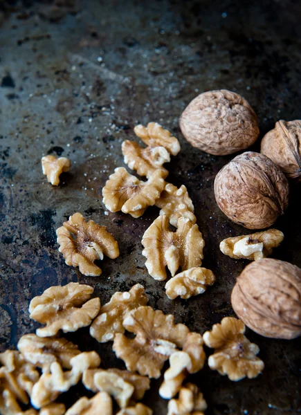 Dried walnuts — Stock Photo, Image