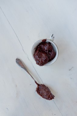 ham çikolatalı puding