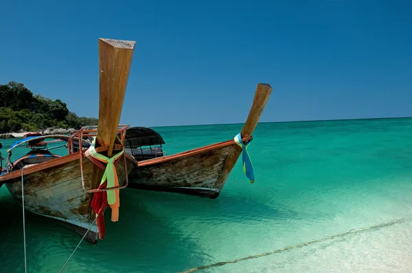 Two long boats — Stock Photo, Image