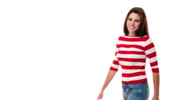 红色条纹衣服和漂亮的女孩 — 图库视频影像