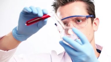 bilim adamı bir çare bulma