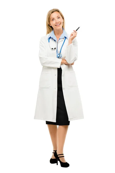 Médica enfermeira amigável confiável isolado em fundo branco — Fotografia de Stock