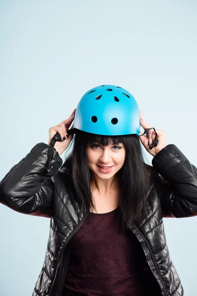 Funny woman wearing cycling helmet portrait real — Stock Photo, Image