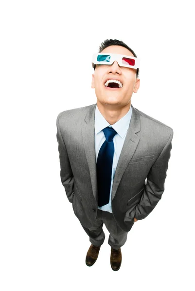 Volledige lengte Aziatische zakenman dragen 3d bril film — Stockfoto