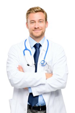 beyaz zemin üzerinde kendine güvenen genç bir doktor portresi