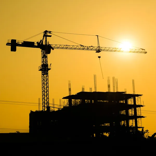 Estaleiro de construção de gruas — Fotografia de Stock