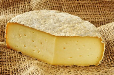 bergamo vadilerin formaggella tipik peynir
