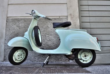 1965 klasik İtalyan scooter