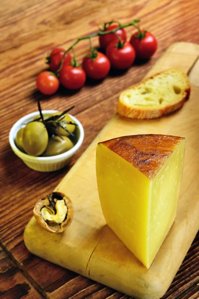 ペコリーノ トスカーノ、イタリアの羊のチーズ、トスカーナの典型的です — ストック写真