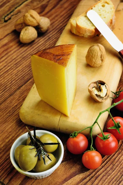 Пекорино Тоскано, итальянский овечий сыр, типичный для Тосканы Стоковое Изображение