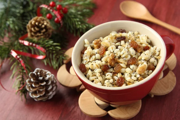 Pot with kutia - traditional Christmas sweet meal — Stock Photo, Image