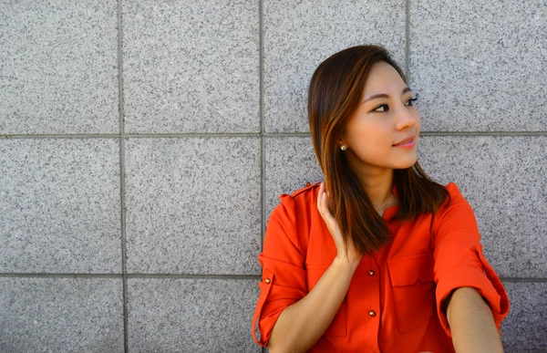 Aziatische jonge zakelijke vrouw portret — Stockfoto