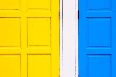 Soyut resmin renkli pencereleri