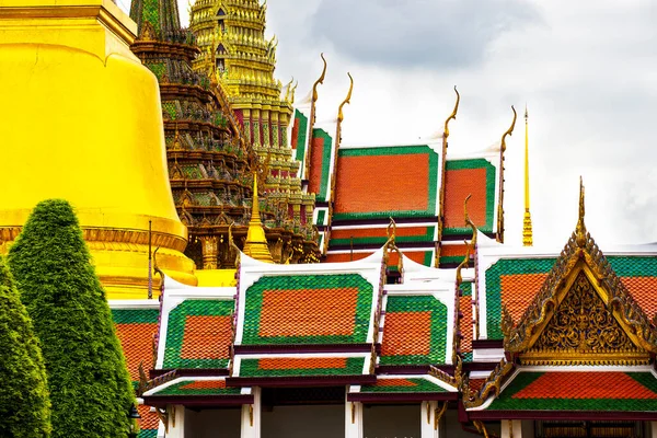 Ναό Του Σμαραγδένιο Βούδα Στην Μπανγκόκ Ταϊλάνδη — Φωτογραφία Αρχείου
