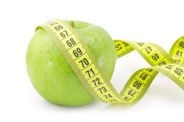 Ölçü bandıyla elma