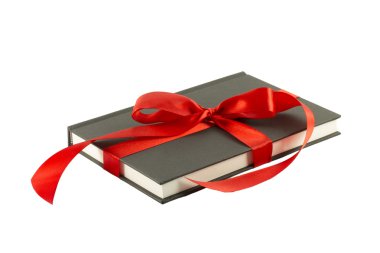 Beyaz arkaplanda izole edilmiş kitap