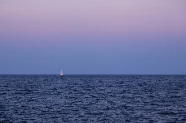 Sailboat in the sea — Stock Photo, Image