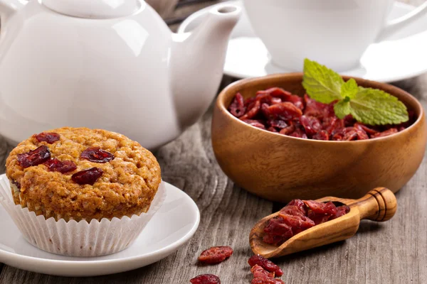 Muffins with dried berries — Stock Photo, Image