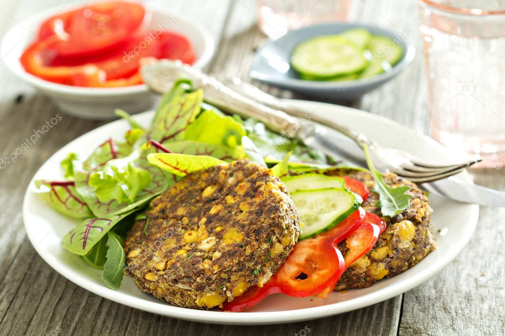 Vegan chickpeas burgers