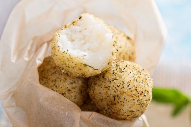 Vejetaryen risotto arancini