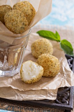 Vejetaryen risotto arancini