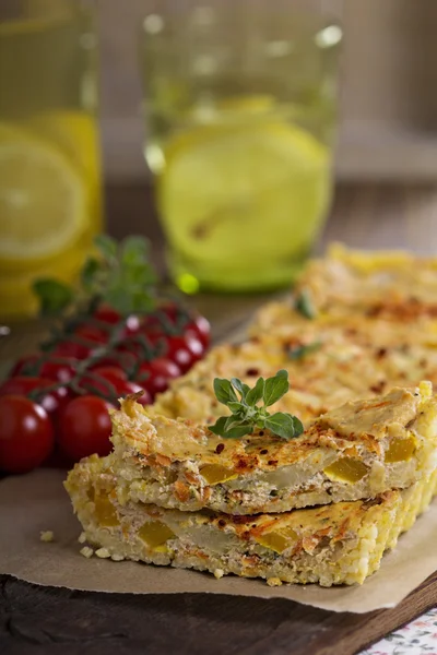 Vegan quiche with tofu — Stock Photo, Image