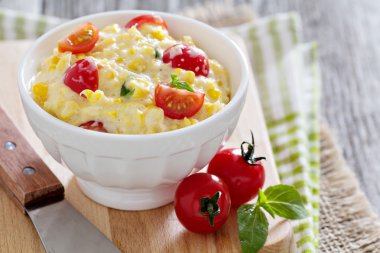 Mısır ve krem peynir dip