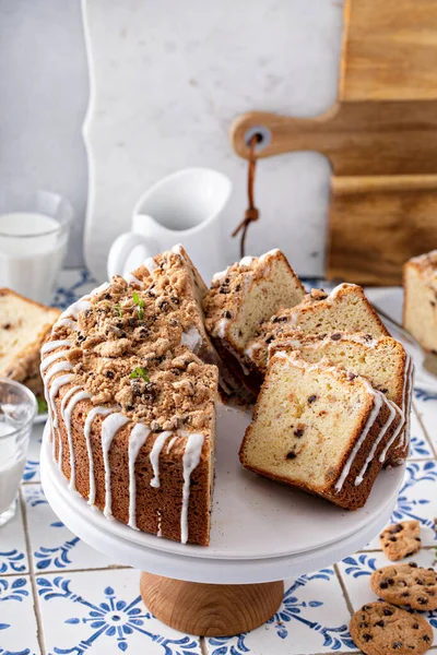 Chocolate chip cookie pound cake made in a tube pan — Stock Photo, Image
