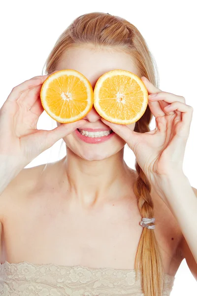 Jovem com laranjas — Fotografia de Stock