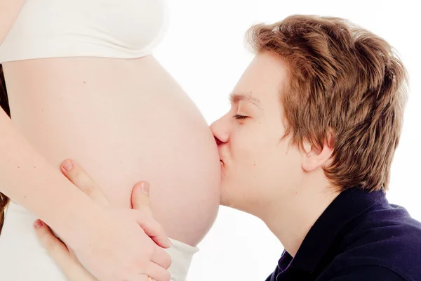 Man met zijn zwangere vrouw — Stockfoto