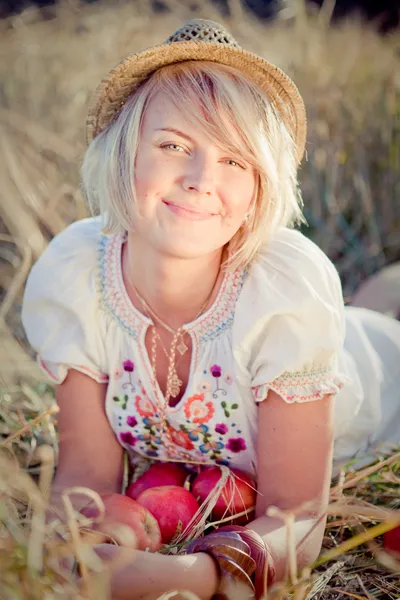 Image of young woman on wheat field — Stock Photo, Image