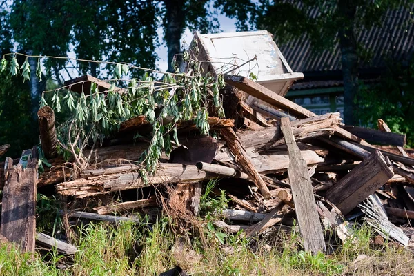 Un tas de débris de bâtiment détruit — Photo