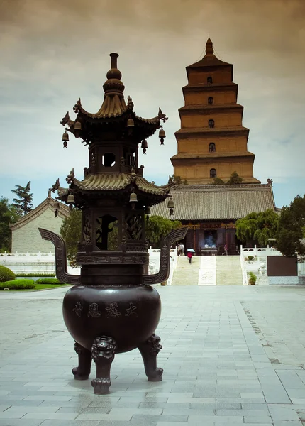 Pagode de ganso selvagem gigante - pagode budista em Xian, China . — Fotografia de Stock