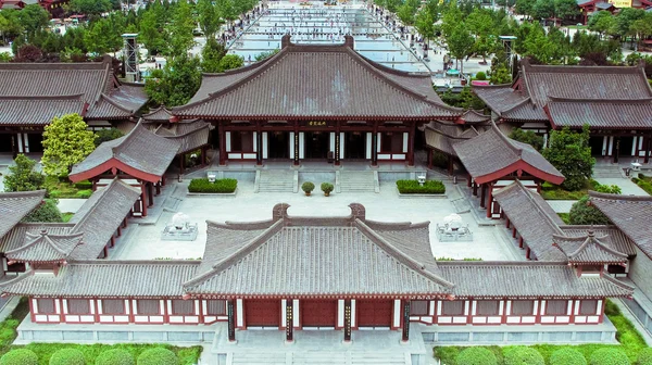 Park közelében, óriás vadliba pagoda xian, Kína. — Stock Fotó