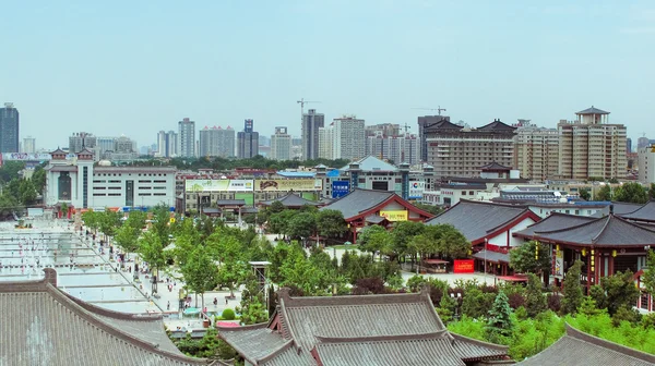 Park in der Nähe der riesigen Wildgans-Pagode xian, China. — Stockfoto