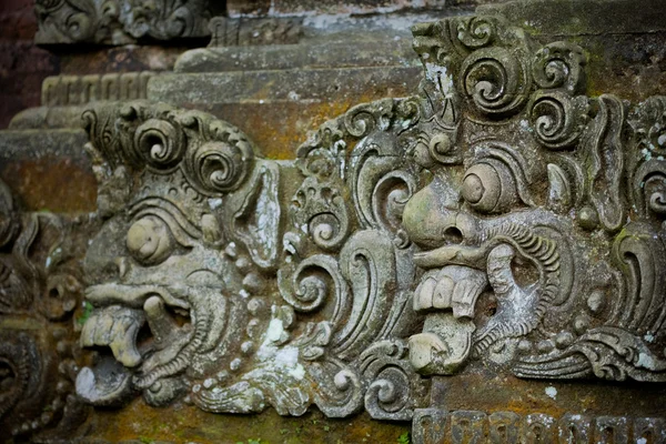 Composição de pedra em Sangeh, Bali, Indonésia — Fotografia de Stock