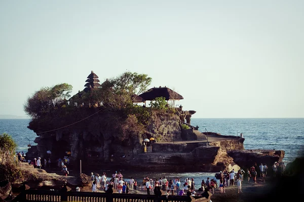 Tanah Lot Temple on Sea — Stock Photo, Image