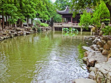 ahşap köşk önünde bir göl, hong kong
