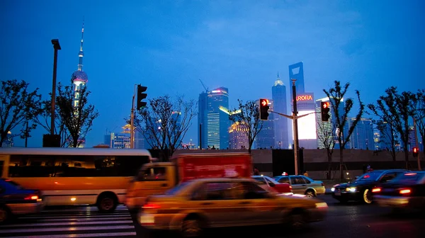 Die Straßen Hongkongs bei Nacht — Stockfoto