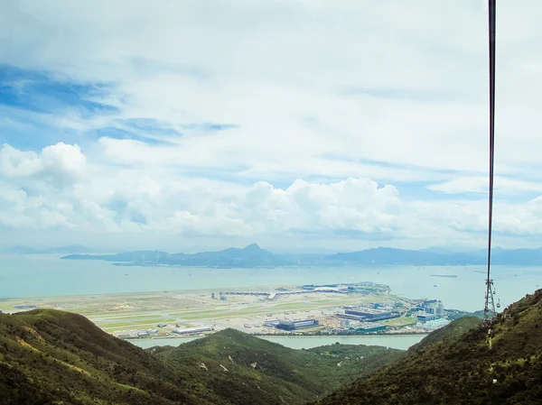 Vue depuis le téléphérique. Montagnes de Honk Kong — Photo