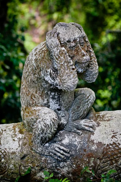 Esculturas en el bosque de monos en Bali (Sangeh ) — Foto de Stock