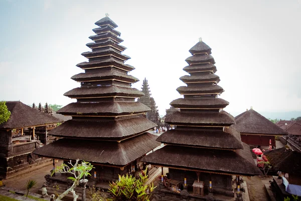 Pura batu madeg, besakih kompleksi, bali, Endonezya — Stok fotoğraf